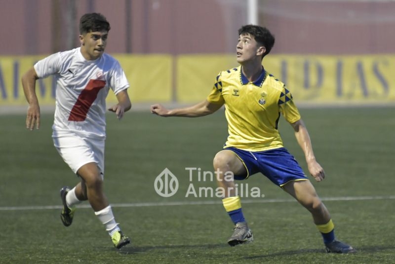 Fotos: Cuarto triunfo del juvenil C de la UD Las Palmas