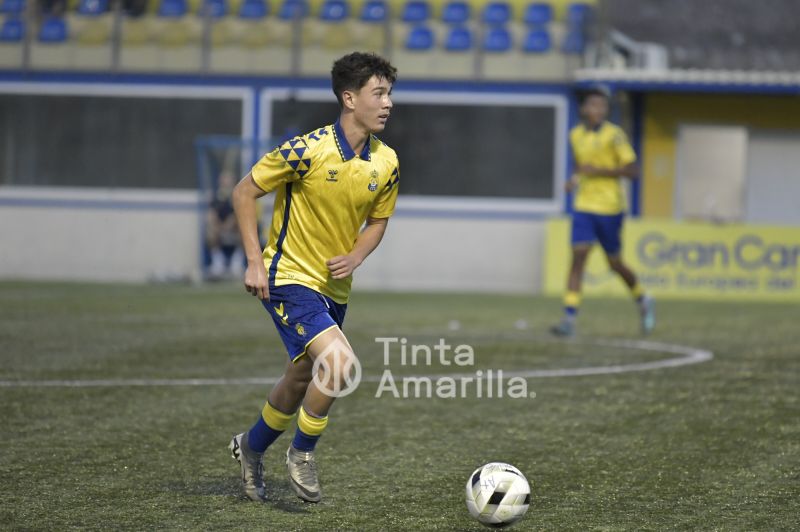 Fotos: Cuarto triunfo del juvenil C de la UD Las Palmas