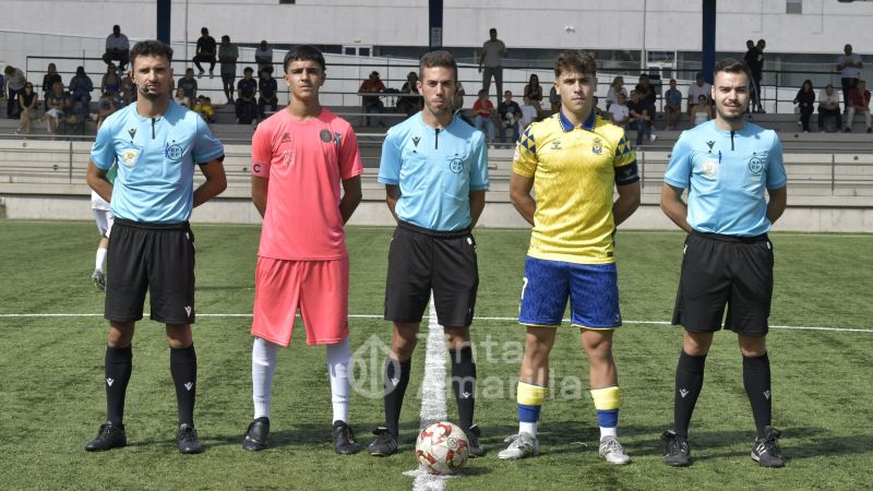 4-0: Laboriosa goleada de la UD para aferrarse al liderato juvenil