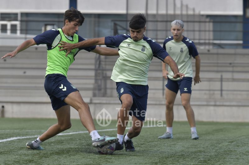 Fotos: Las Palmas C, ante un rival sensible para su entrenador