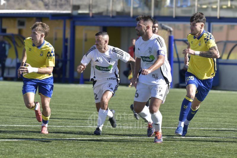 4-0: Las Palmas Atlético sella con goleada el título de invierno