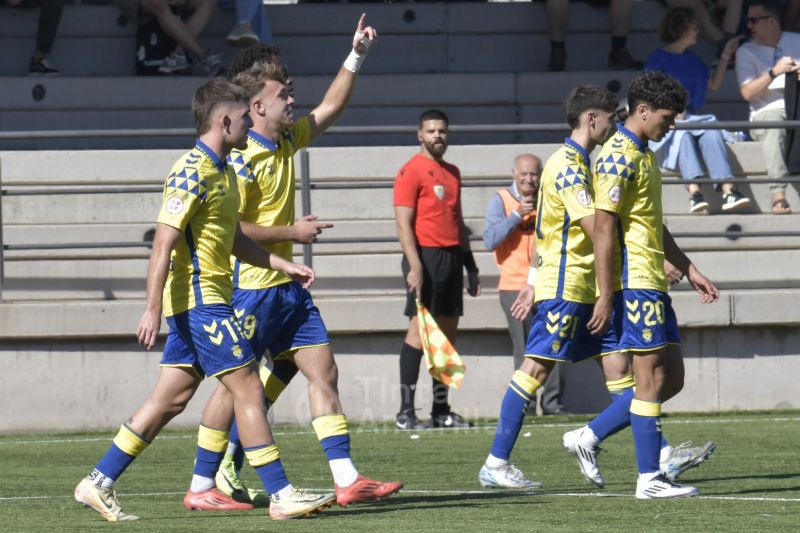 4-0: Las Palmas Atlético sella con goleada el título de invierno