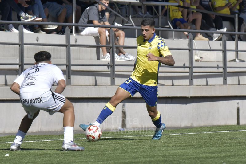 4-0: Las Palmas Atlético sella con goleada el título de invierno