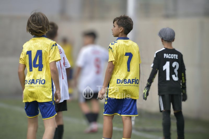 Fotos: El alevín de la UD recibe al Puertos