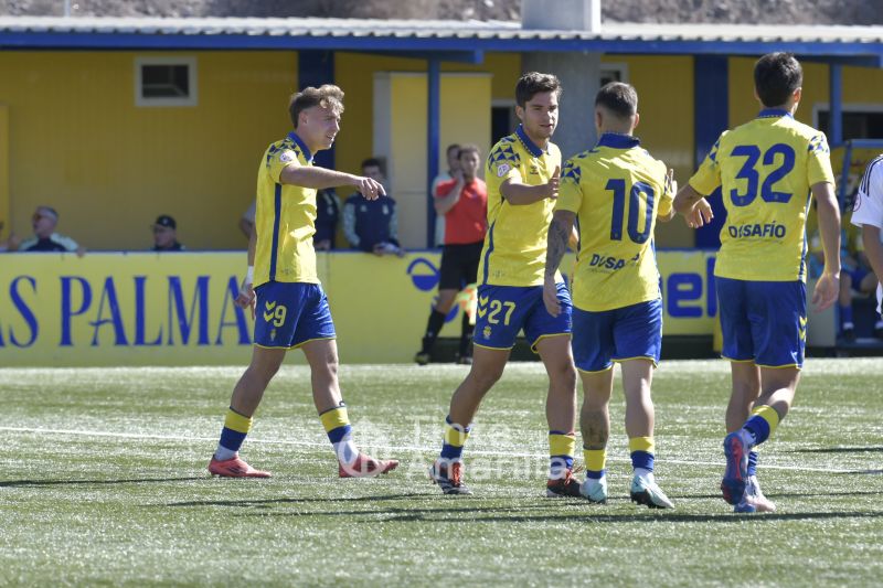 4-0: Las Palmas Atlético sella con goleada el título de invierno