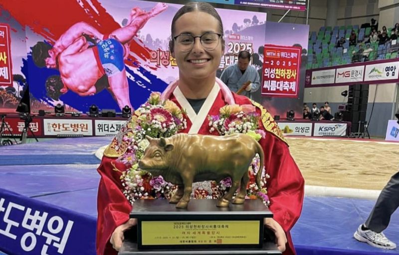 Canarias conquista los dos títulos extranjeros en el Mundial de ssireum