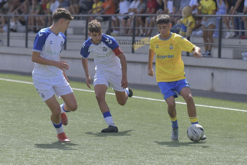 1-2: La reacción de la UD resultó insuficiente en el derbi regional cadete
