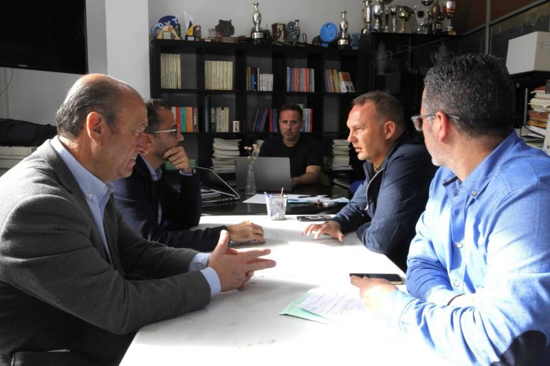 Reunión del Gobierno de Canarias con la gestora de la Federación Regional
