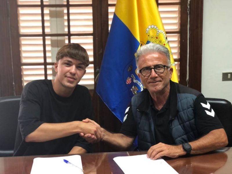 El galdense Airán Díaz se incorpora a Las Palmas C
