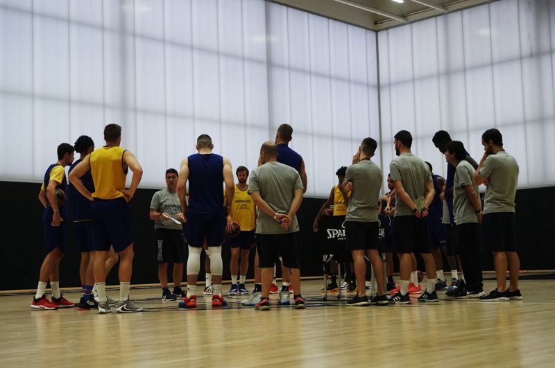 El Gran Canaria se entrena en Valencia