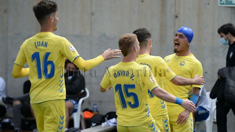 0-2: El filial se rebela en el Juan Guedes