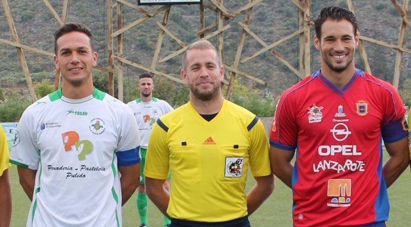 Agradecimiento público del Villa y Rosmen al Lanzarote