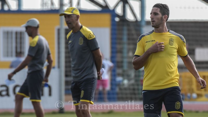  "Vi a un Viera echado pa'lante"