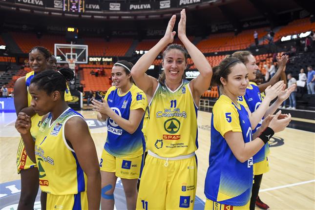 75-63: El Islas Canarias revive y se jugará el ascenso a una carta