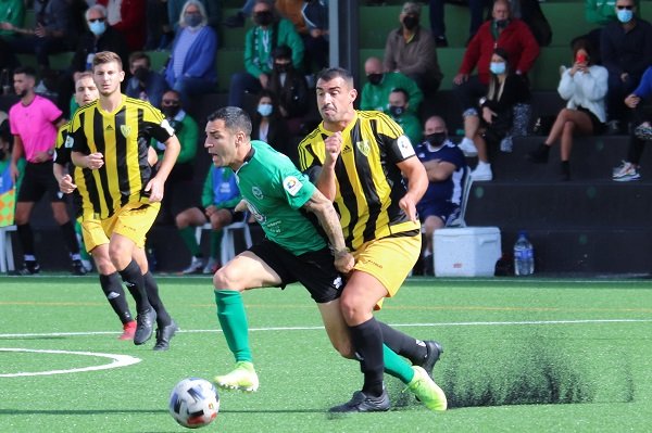 Los equipos de la Tercera occidental, desesperados