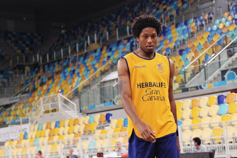 De la sala club a la pista principal