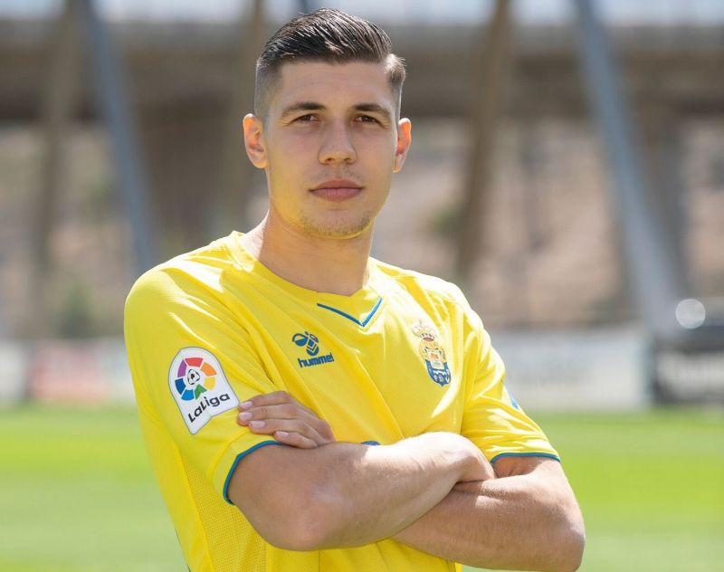Unai Veiga cierra su etapa en la UD Las Palmas