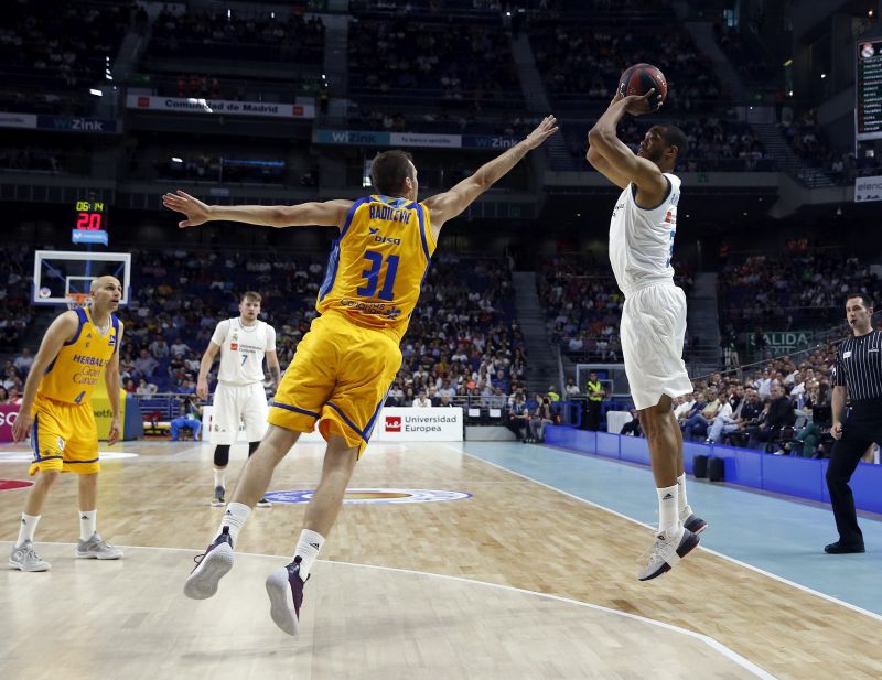 88-70: El Madrid baja al Gran Canaria de la nube