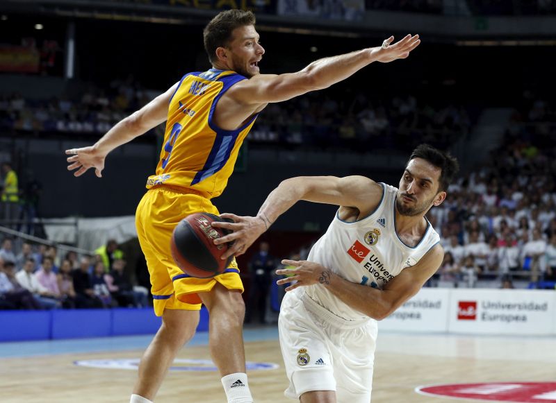 El Granca alcanzó el partido 50 de play off y el 500 como visitante