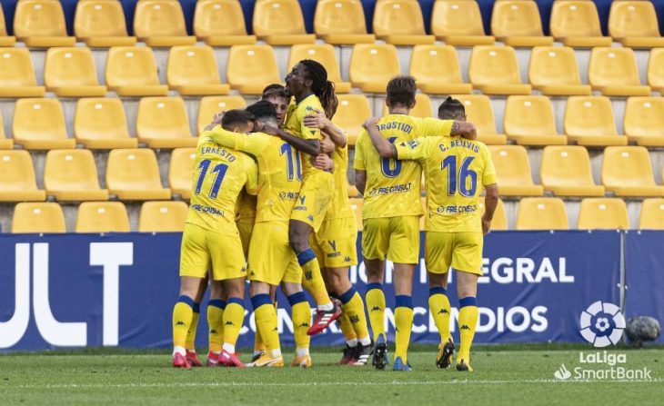 2-0: El Tenerife cae en la otra casa de la UD