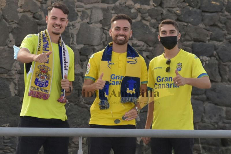 Y 534 días después volvieron las camisetas amarillas a la grada