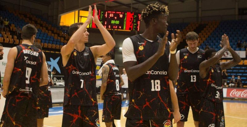 El Gran Canaria reduce 100.000 euros en la confección de su plantilla