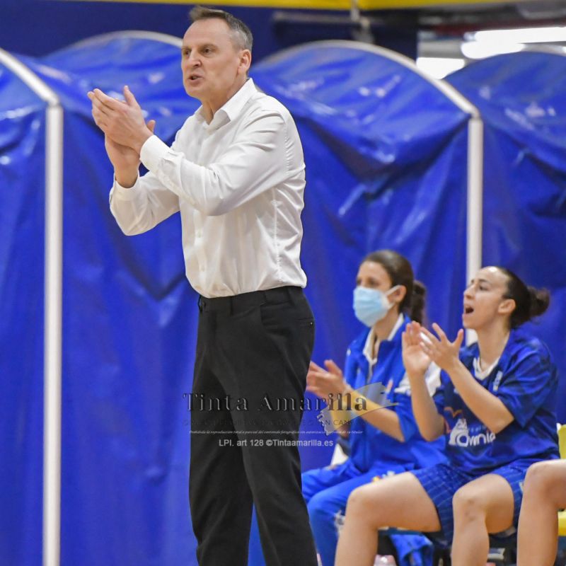 El retorno a la isla de Roberto Íñiguez