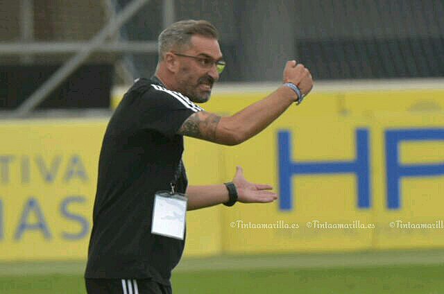 "Tras el primer gol nos pegamos un tiro en el pie"