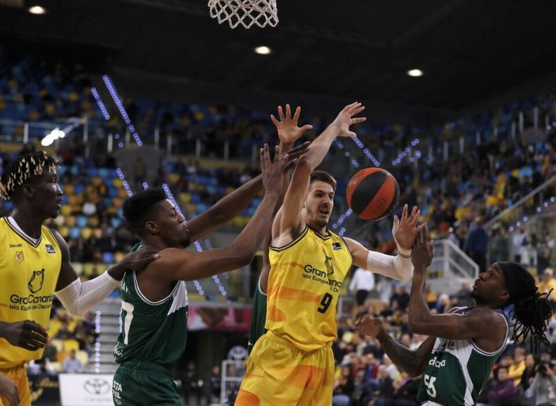 88-70: Un impecable Brussino destroza al Málaga