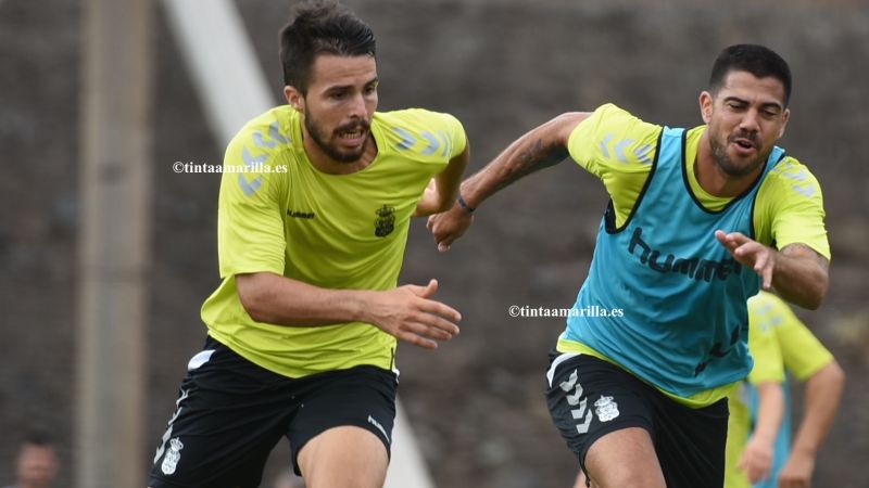 "Cuando era recogepoletas en el Heliodoro la afición amarilla animaba más en el derbi"