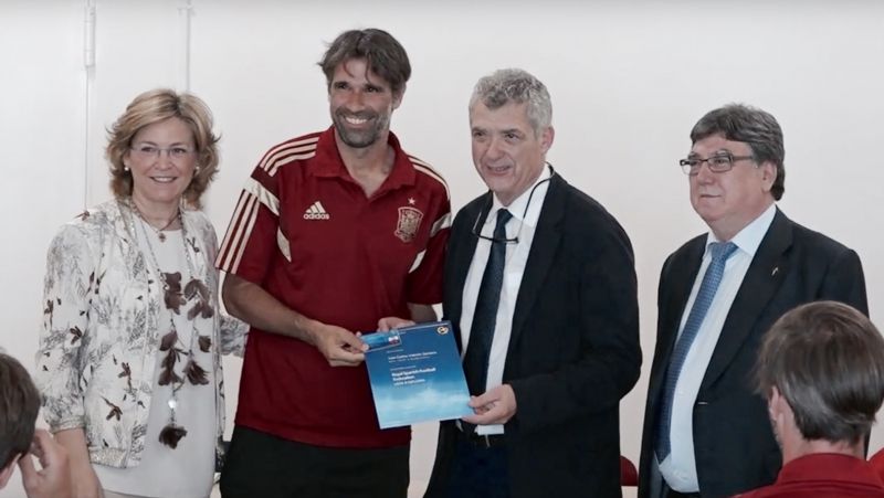 Valerón ya es técnico UEFA B