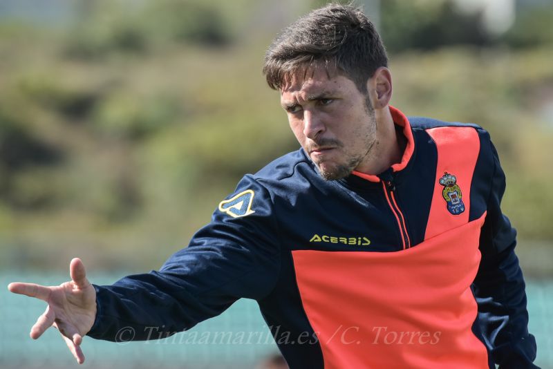 Arencibia vuelve a la Segunda B con el CD Marino