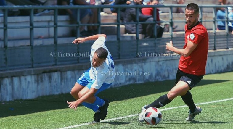Azael y Aythami Betancort refuerzan al San Fernando
