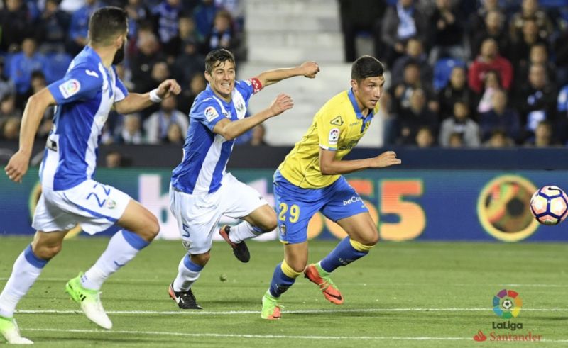 La ilusión del debutante Erik y la esperanza del gemelo Javi