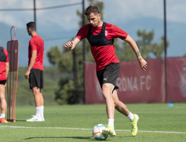 Christian Rivera, fuego amigo