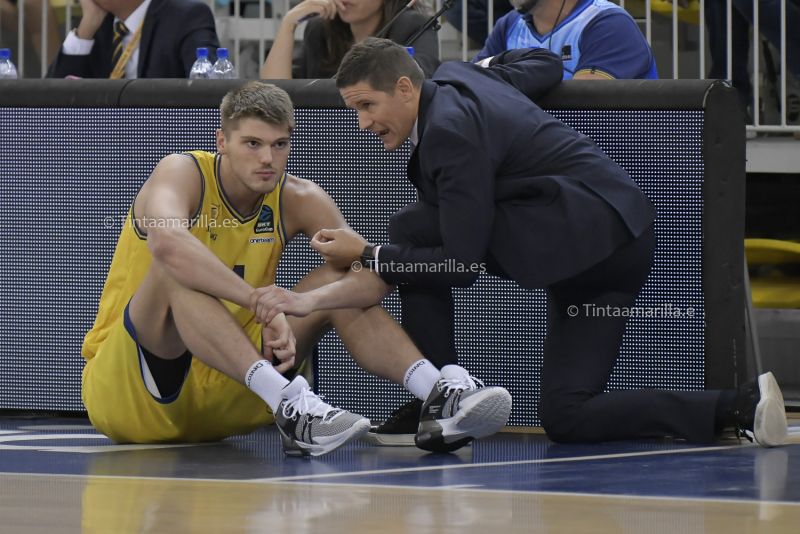 84-76: El Granca disfruta de una noche plácida y es líder solitario en Europa