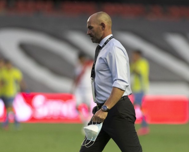 "El fútbol se ha convertido en una bazofia, en una vergüenza"