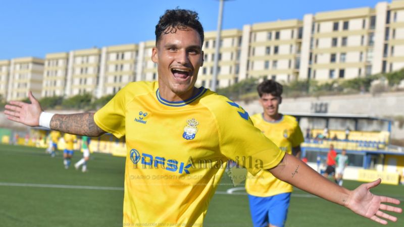 Las Palmas C recorta dos puntos con el liderato