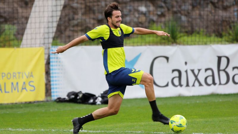 "Quiero ganar un derbi que no sea amistoso"