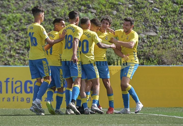 Las Palmas Atlético adelanta al sábado su visita al Marino
