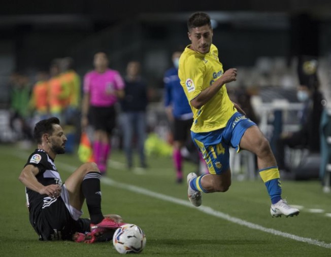 Competición sanciona a Lemos y lo multa con 600 euros