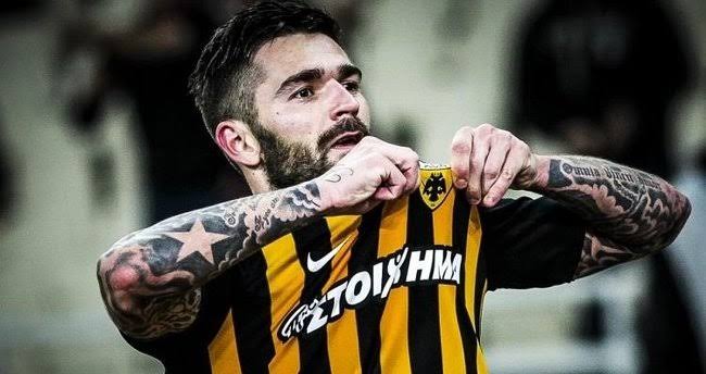 Al AEK le parece insuficiente 2.5 millones por Livaja