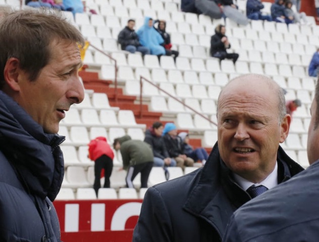 "Cada gol del Albacete viene de errores groseros nuestros"