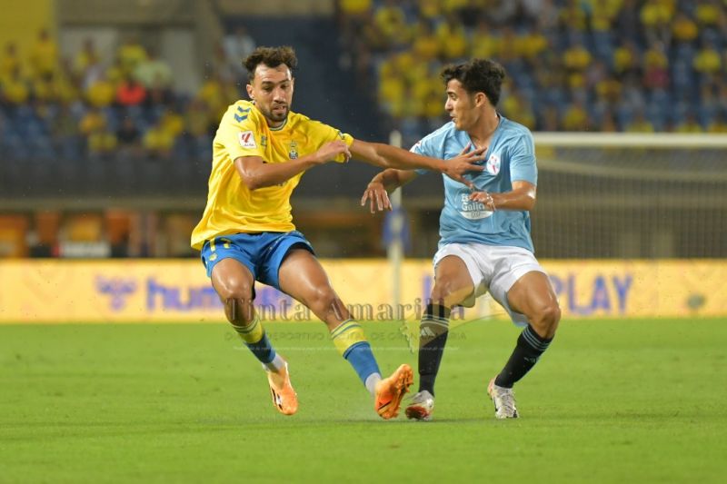 Xavi no busca relevo a Ter Stegen, rumor sobre Munir, Tévez, Josef, ...