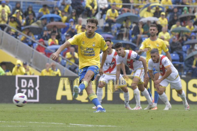 0-1: Munir perdona y Bebé castiga