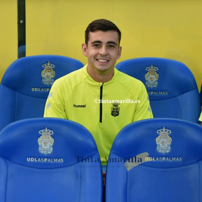 Y en el banquillo, Pablo Haro