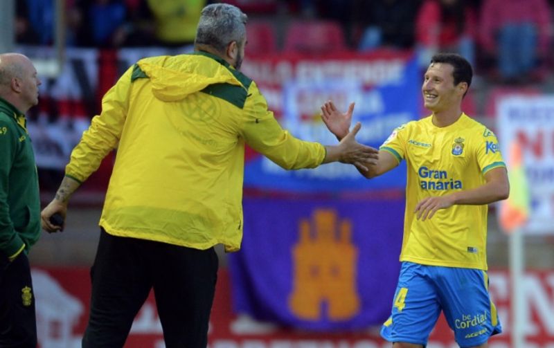 1-1: La UD despide la Liga con un partido champán