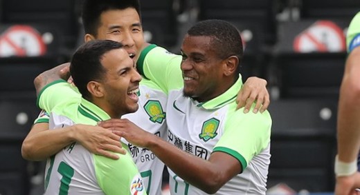 Viera volvió a marcar en la Champions asiática