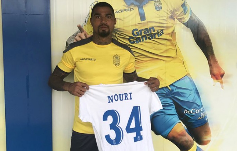 Boateng reza por Nouri