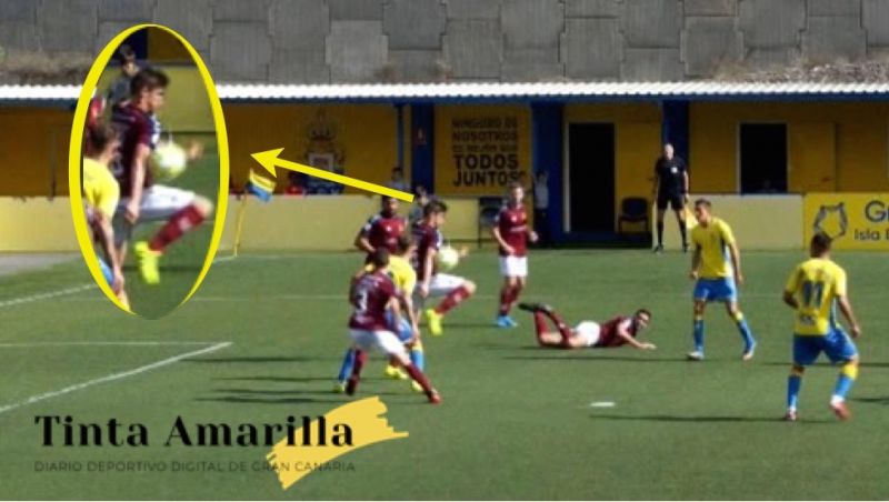 El penalti que no pitó en el Anexo el catalán Brull 